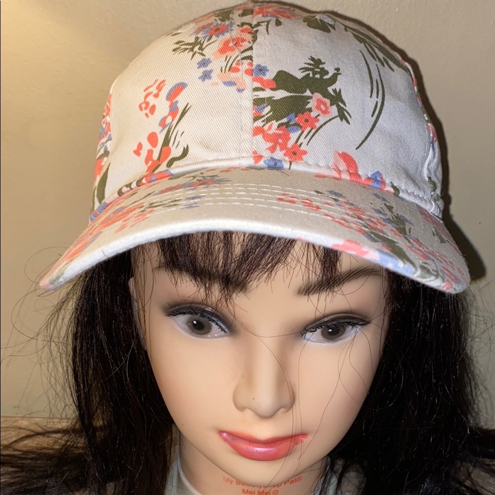 6 Panel Multicolored Adjustable Baseball Cap OS